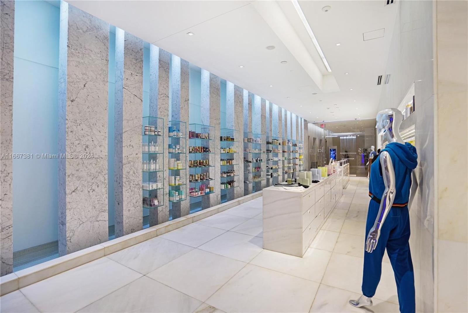 Fontainebleau Miami 5*