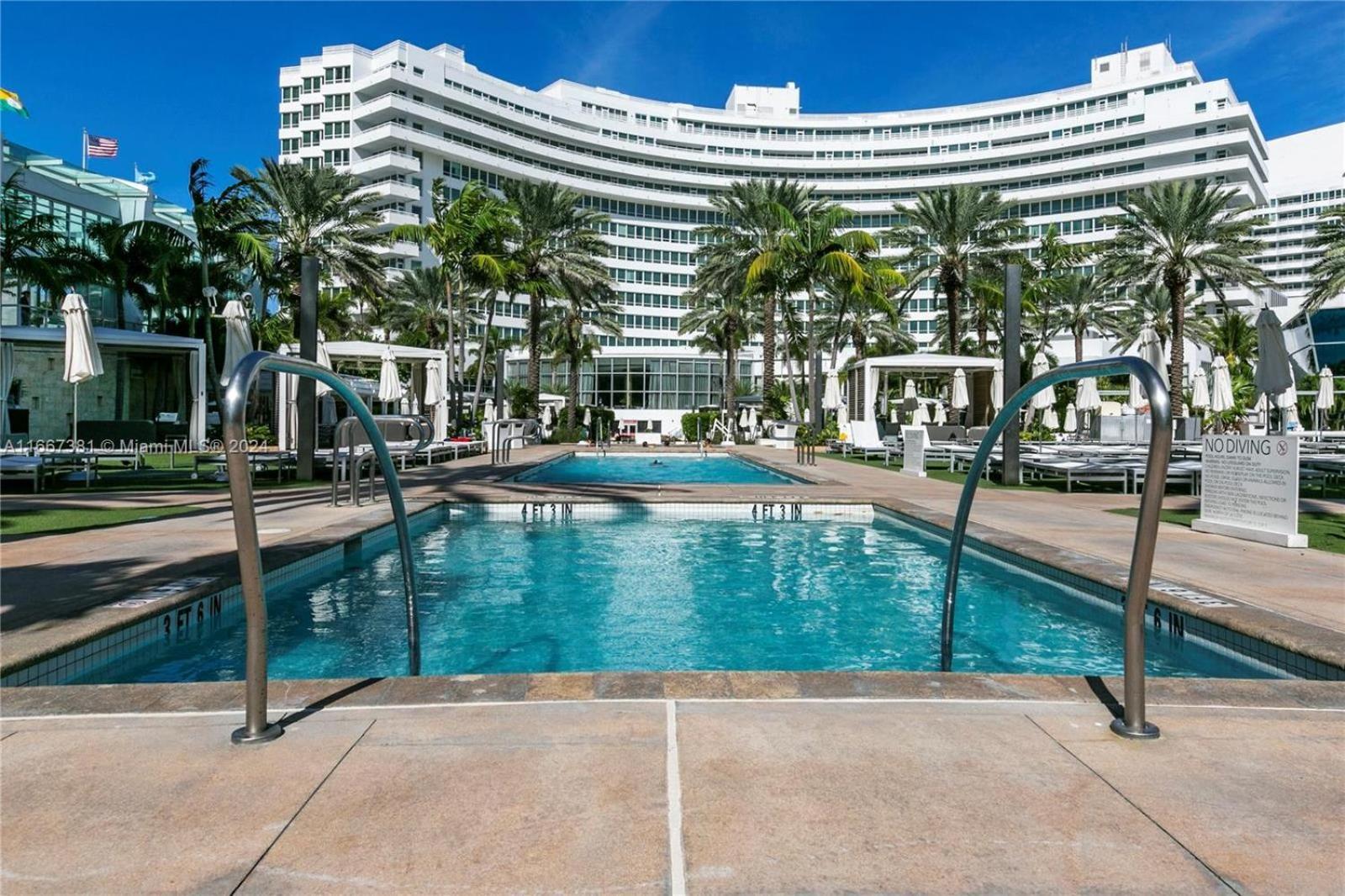 Fontainebleau Miami Hotel 5*